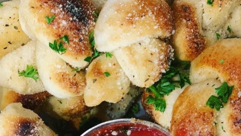 Garlic Knots